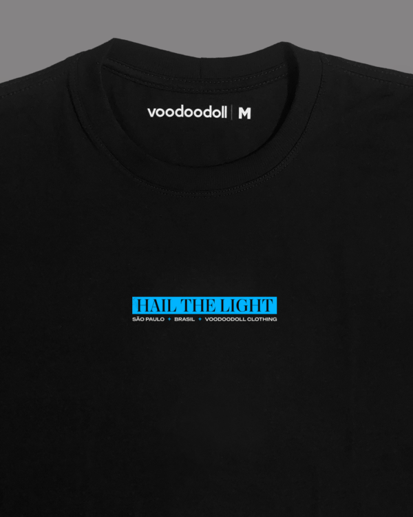 Camiseta Oversized Preta Hail The Light